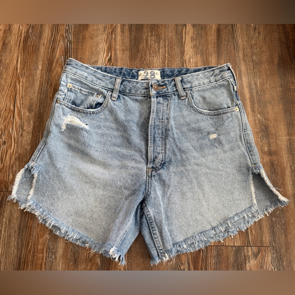 We The Free Distressed Jean Shorts